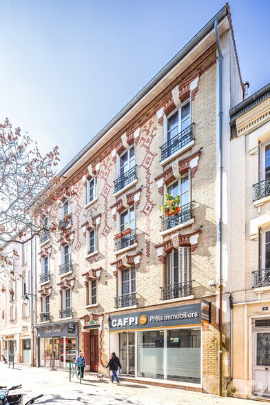 Rue Du Château, Rueil-Malmaison à louer - Photo principale - Image 1 de 10
