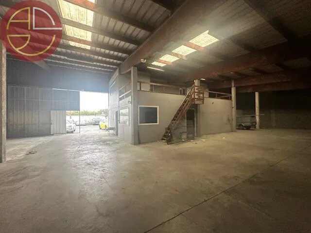 Industrial in Colomiers for lease - Interior Photo - Image 1 of 6
