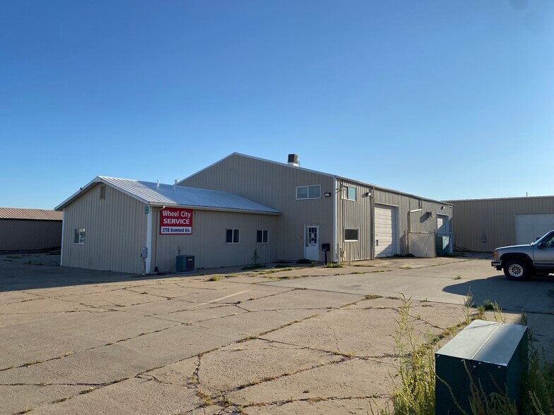 27116 Grummand Ave, Tea, SD à louer - Photo du bâtiment - Image 1 de 13