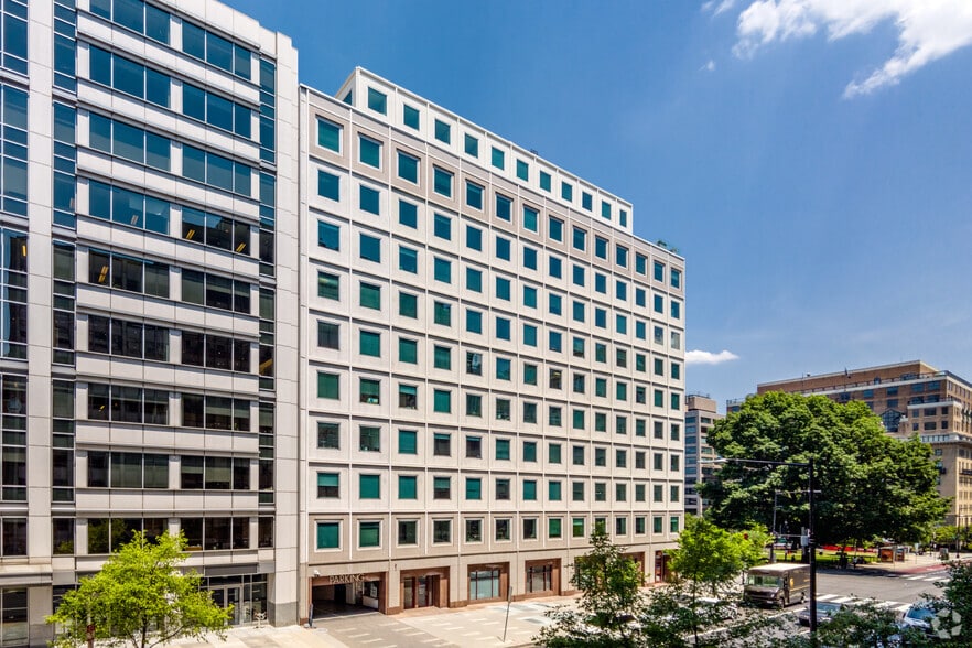 900 17th St NW, Washington, DC for lease - Building Photo - Image 2 of 11