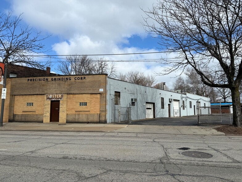 Precision Grinding Corp. portfolio of 4 properties for sale on LoopNet.ca - Building Photo - Image 2 of 13