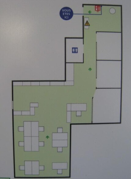 Bureau dans Aubagne à louer - Photo du bâtiment - Image 3 de 7