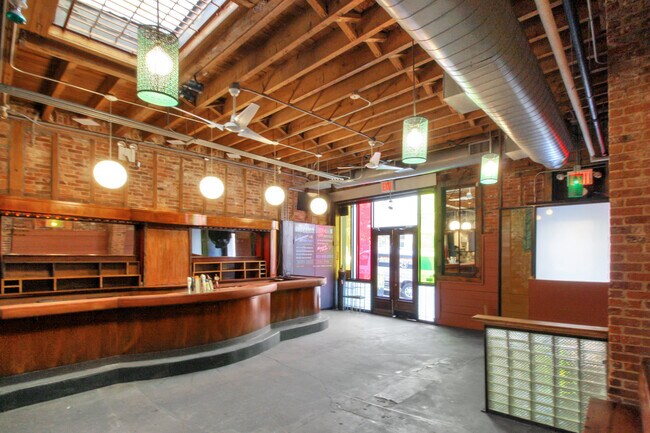 More details for 236 Troutman St, Brooklyn, NY - Retail for Lease