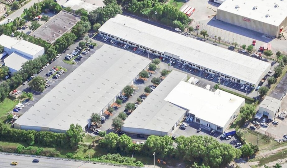 6557 Garden Rd, Riviera Beach, FL for lease - Aerial - Image 1 of 24