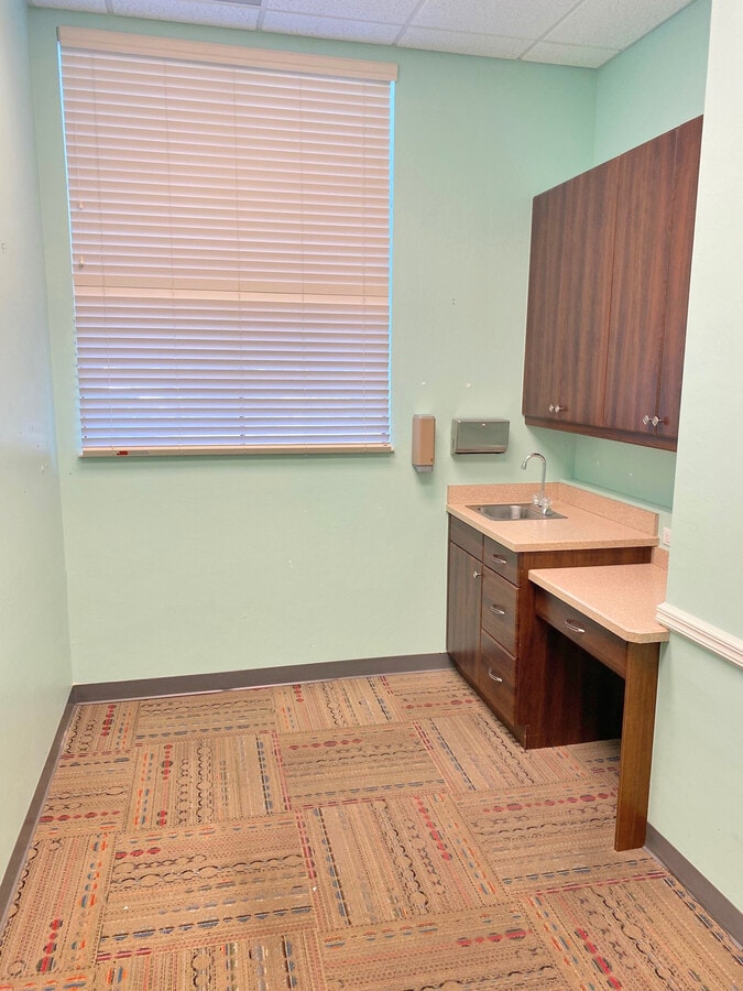 1217 Piper Blvd, Naples, FL 34110 - Unit 101 - - Interior Photo - Image 1 of 10