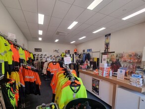 22H Powers Rd, Seven Hills for lease Interior Photo- Image 1 of 6