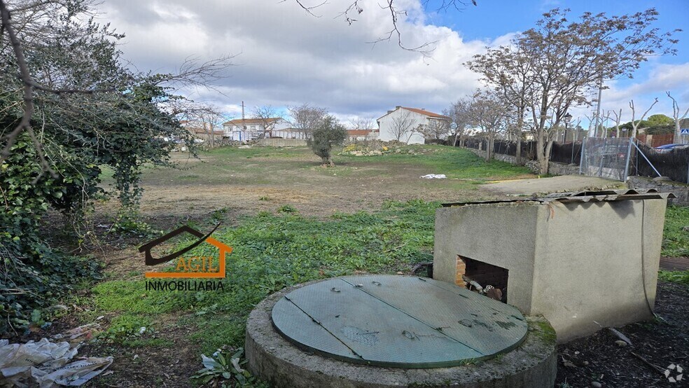 Land in Colmenar del Arroyo, Madrid for sale - Building Photo - Image 2 of 7