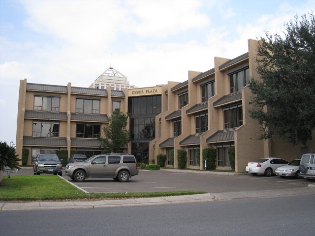 3700 N 10th St, McAllen, TX for lease - Primary Photo - Image 1 of 69