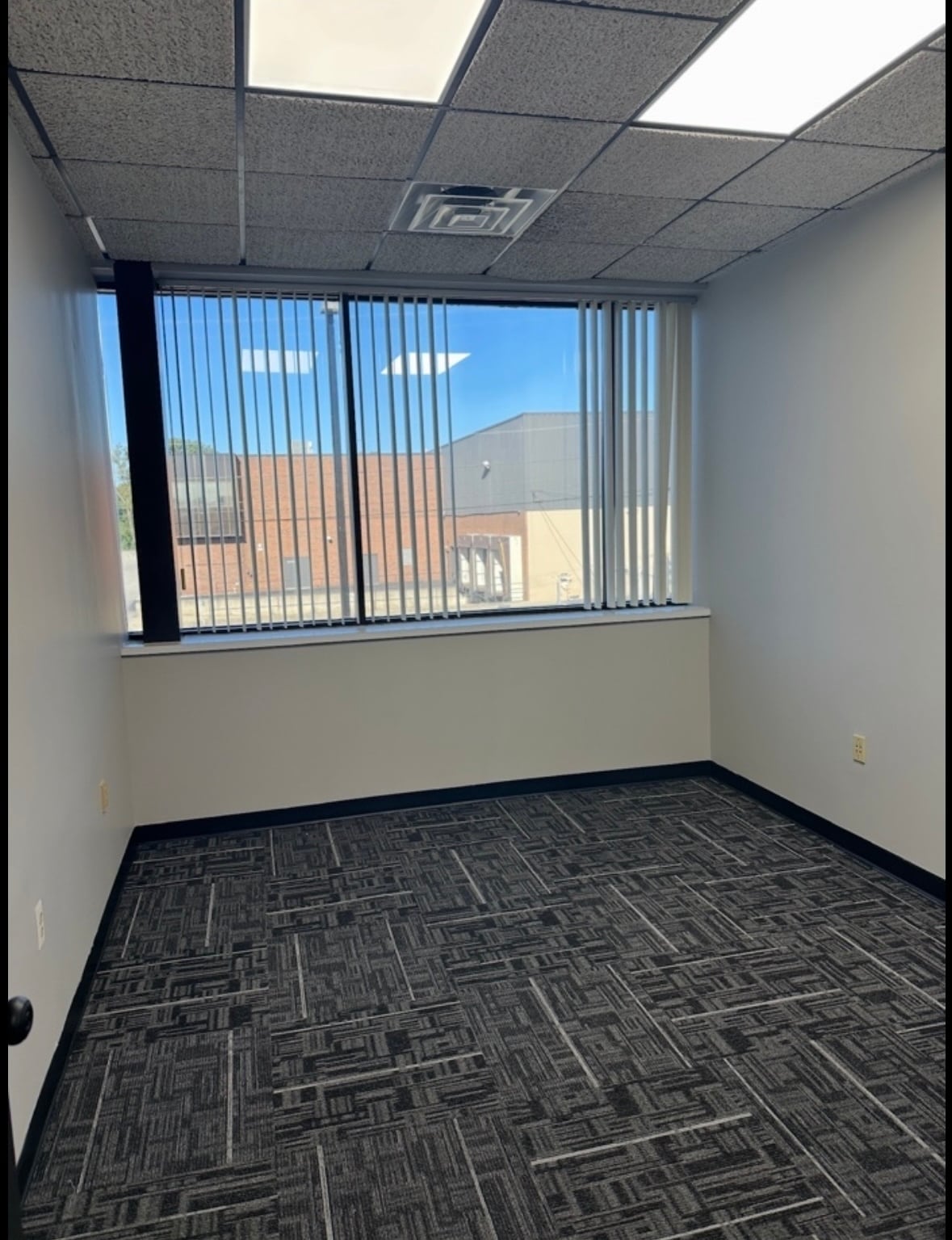 43000 W 9 Mile Rd, Novi, MI for lease Building Photo- Image 1 of 2