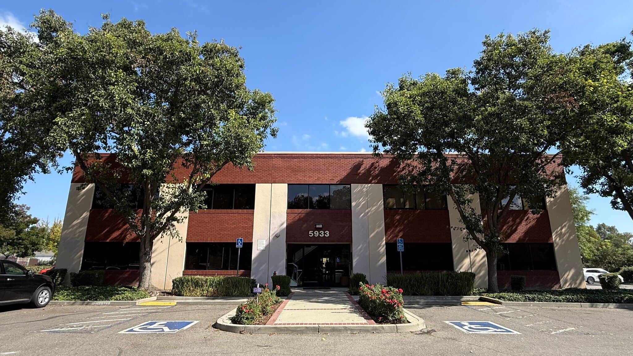 5933 Coronado Ln, Pleasanton, CA for lease Building Photo- Image 1 of 10