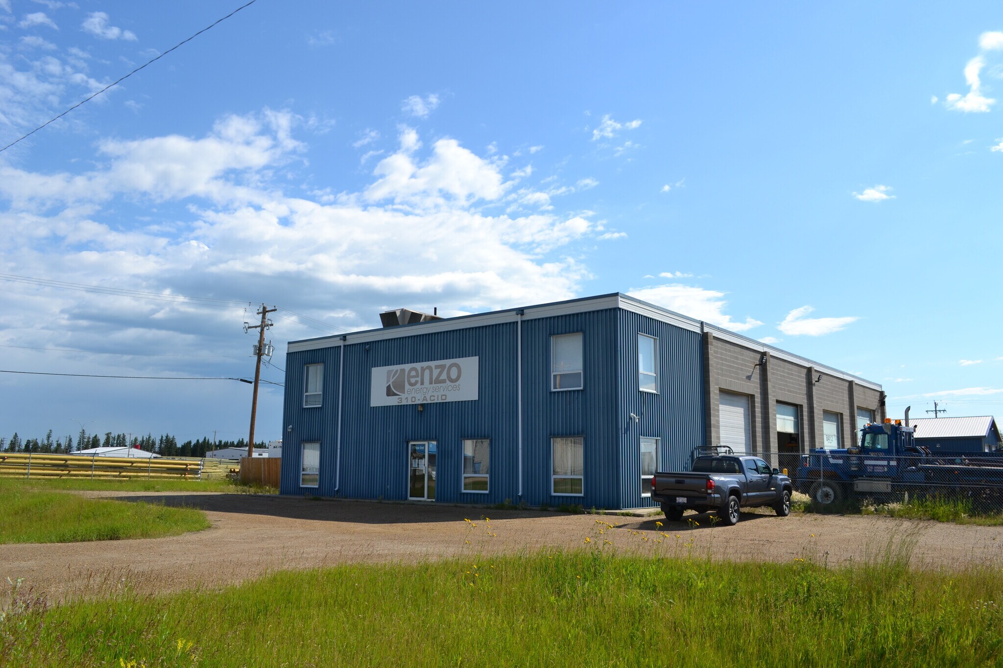 113 Poplar St, Red Deer County, AB à vendre Photo principale- Image 1 de 1