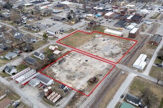 100 St Louis st, West Frankfort, IL - Aérien  Vue de la carte - Image1