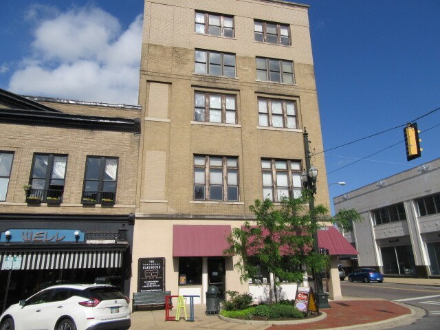 201 S Broad St, Lancaster, OH for lease - Building Photo - Image 2 of 9