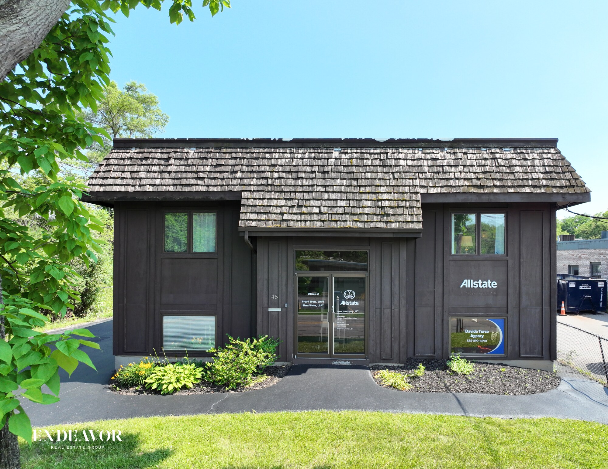 45 Allens Creek Rd, Brighton, NY à louer Photo du bâtiment- Image 1 de 4