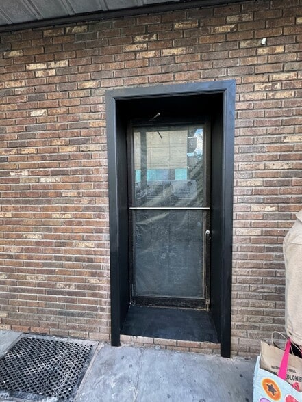 739 Newark Ave, Jersey City, NJ à louer - Photo du bâtiment - Image 2 de 6