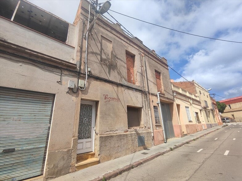 Carrer de Sant Josep, 29, Viladecans, Barcelona for sale - Building Photo - Image 1 of 13