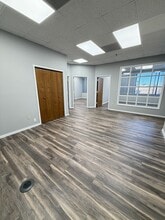500 E Main St, Branford, CT for lease Interior Photo- Image 2 of 12
