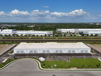 Plus de détails pour 7707 24th Ct E, Sarasota, FL - Industriel/Logistique à louer