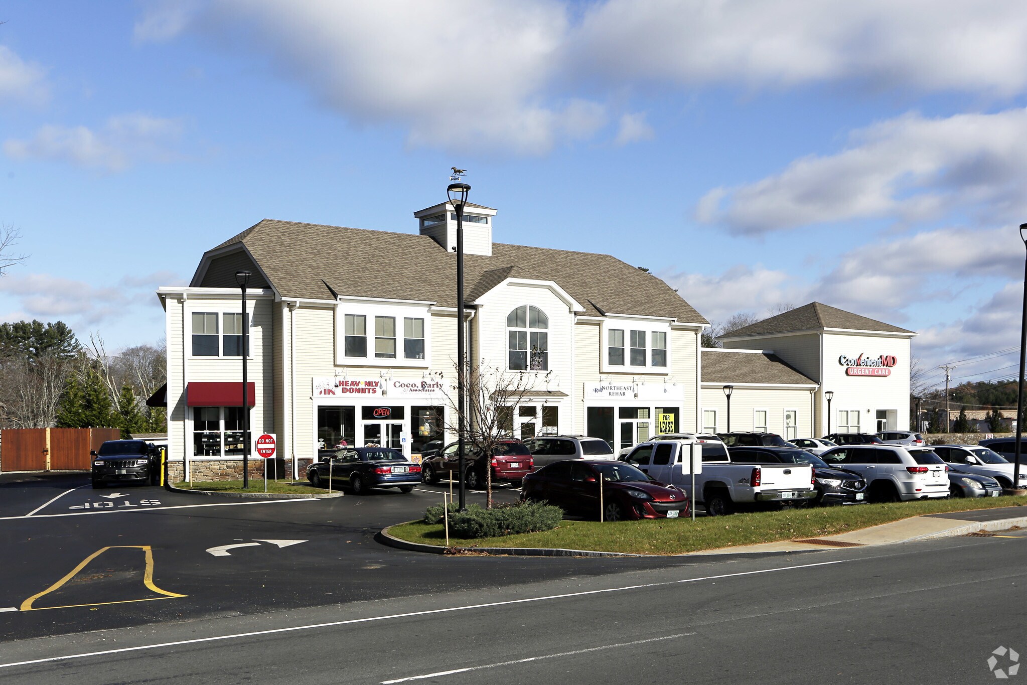 125 Indian Rock Rd, Windham, NH for lease Primary Photo- Image 1 of 7