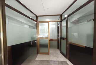 Plus de détails pour Commerce de détail à vendre