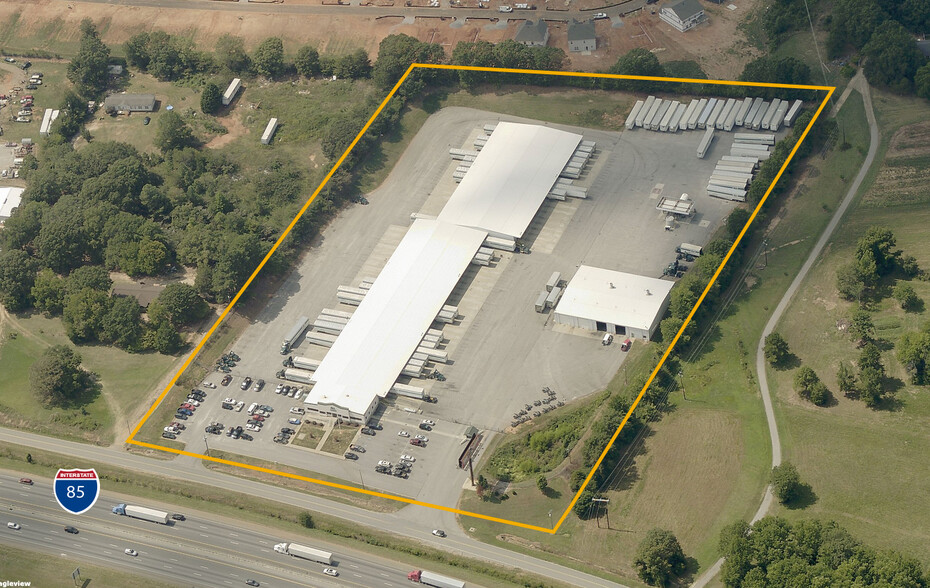 415 Highway 183, Piedmont, SC for lease - Primary Photo - Image 1 of 1