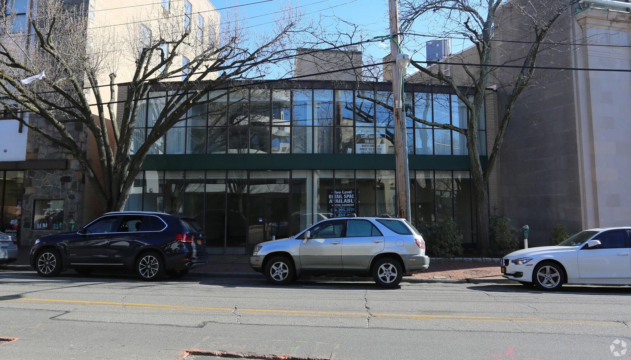 4 Grace Ave, Great Neck, NY for lease Building Photo- Image 1 of 18