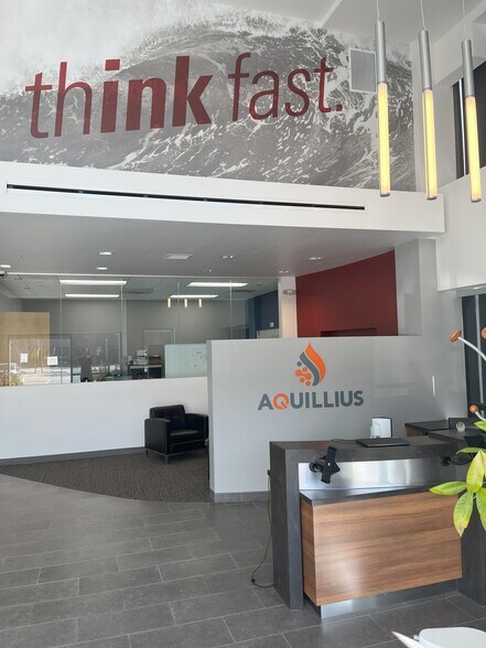 10918 Technology Pl, San Diego, CA à louer - Photo intérieure - Image 3 de 8