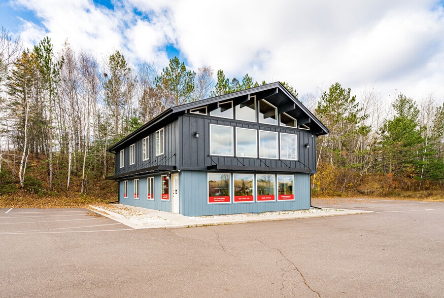 1700-1710 Mall Dr, Duluth, MN for lease - Building Photo - Image 3 of 19