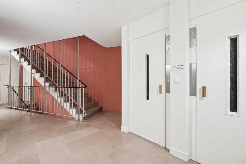 Bureau dans Paris à vendre - Photo du bâtiment - Image 3 de 6