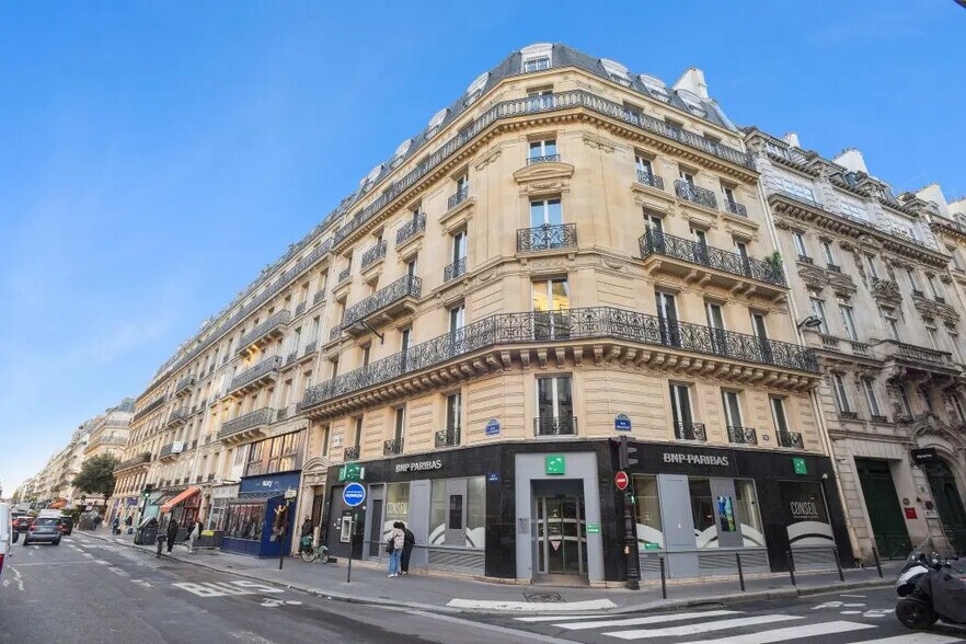 44 Rue La Fayette, Paris for lease - Building Photo - Image 1 of 9