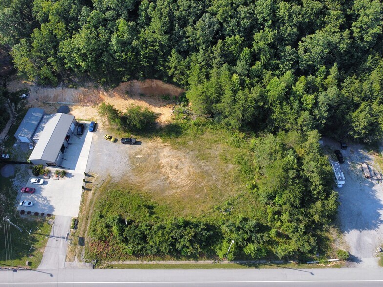 2045 S Lee Hwy, Cleveland, TN à vendre - Photo du bâtiment - Image 2 de 10