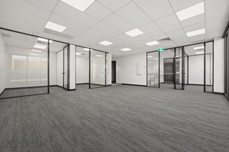 20 Hardner Rd, MOUNT WAVERLEY for lease Interior Photo- Image 1 of 5