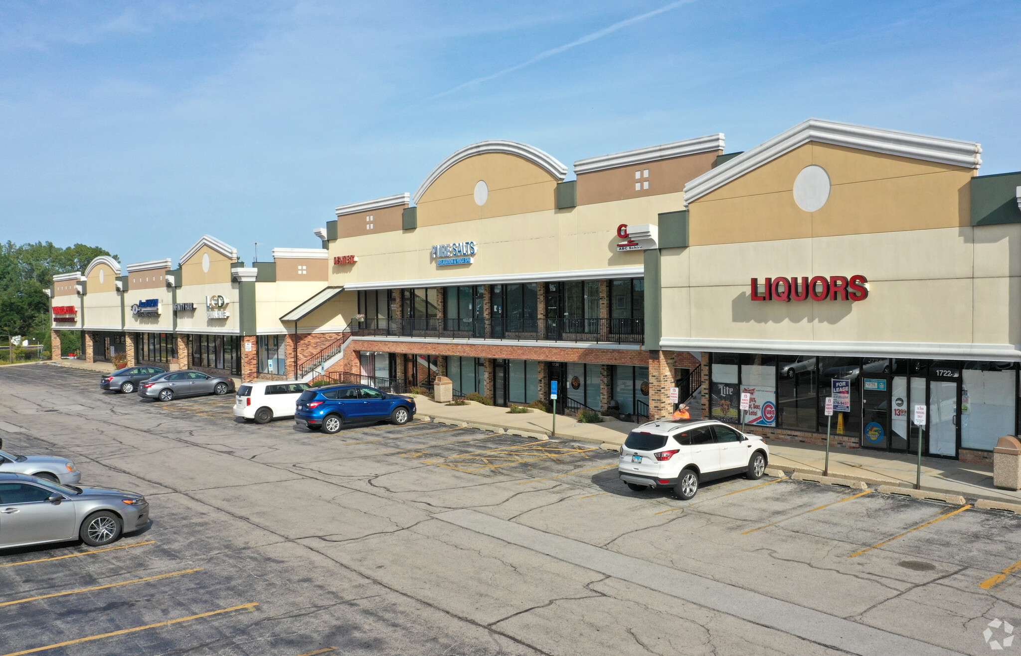 1710-1770 Wise Rd, Schaumburg, IL for lease Primary Photo- Image 1 of 10