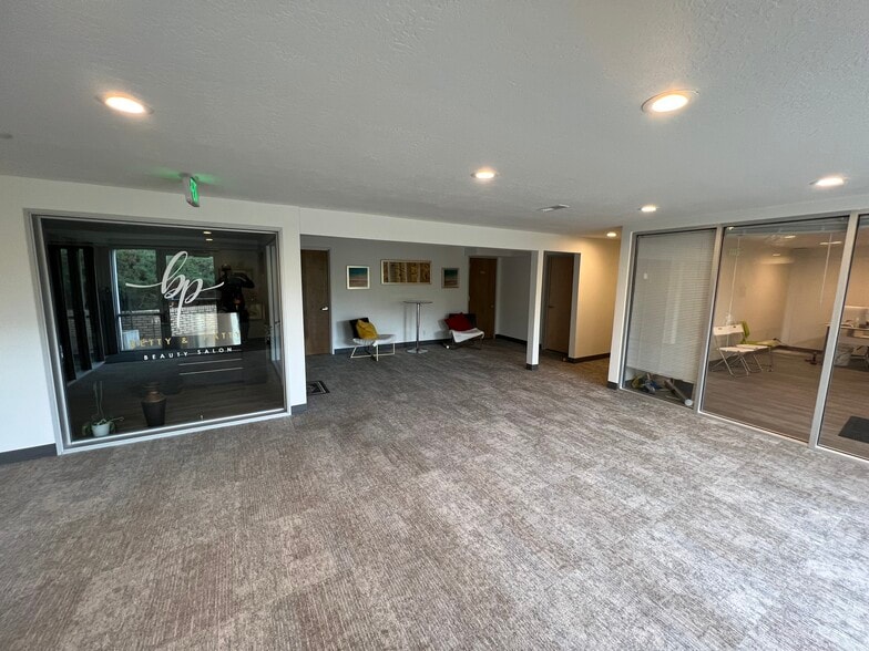 940 N 400 E, North Salt Lake, UT for lease - Interior Photo - Image 3 of 5