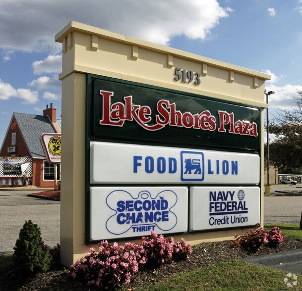 5193 Shore Dr, Virginia Beach, VA à louer - Photo du bâtiment - Image 3 de 9