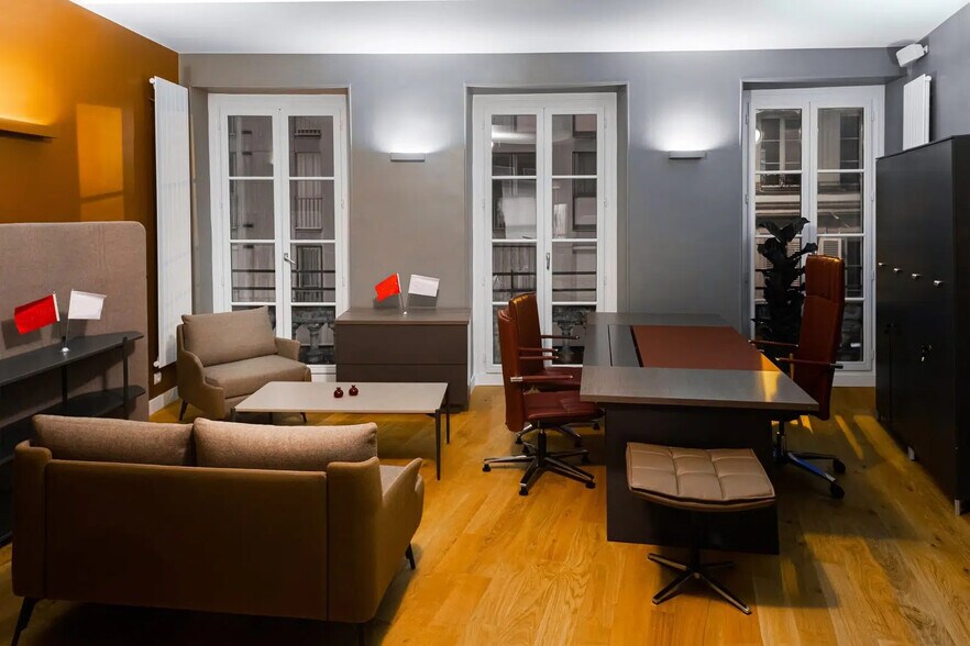 5 Rue Oberkampf, Paris à vendre - Photo du bâtiment - Image 3 de 10