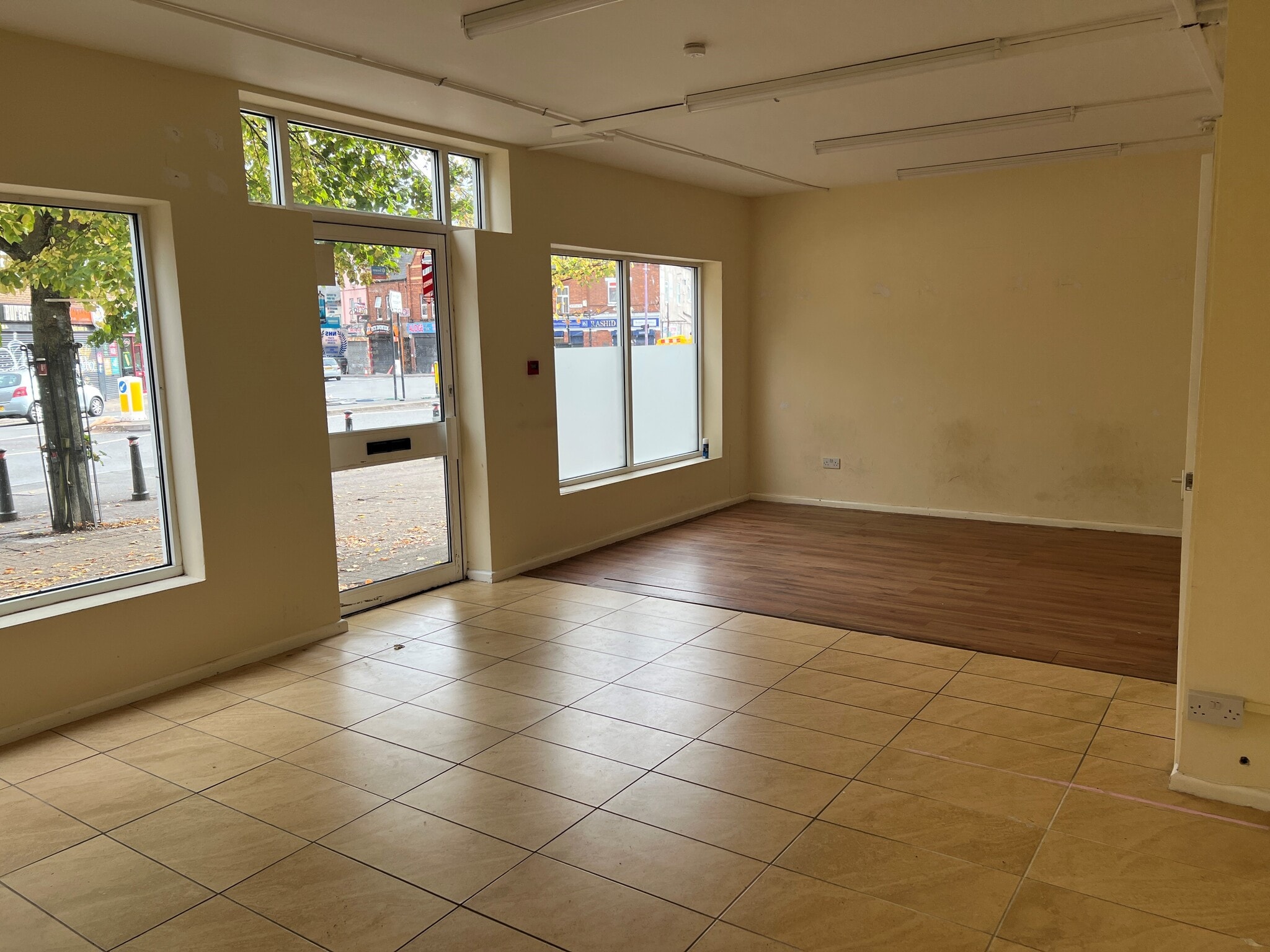 406 Aston Ln, Birmingham à louer Photo intérieure- Image 1 de 5