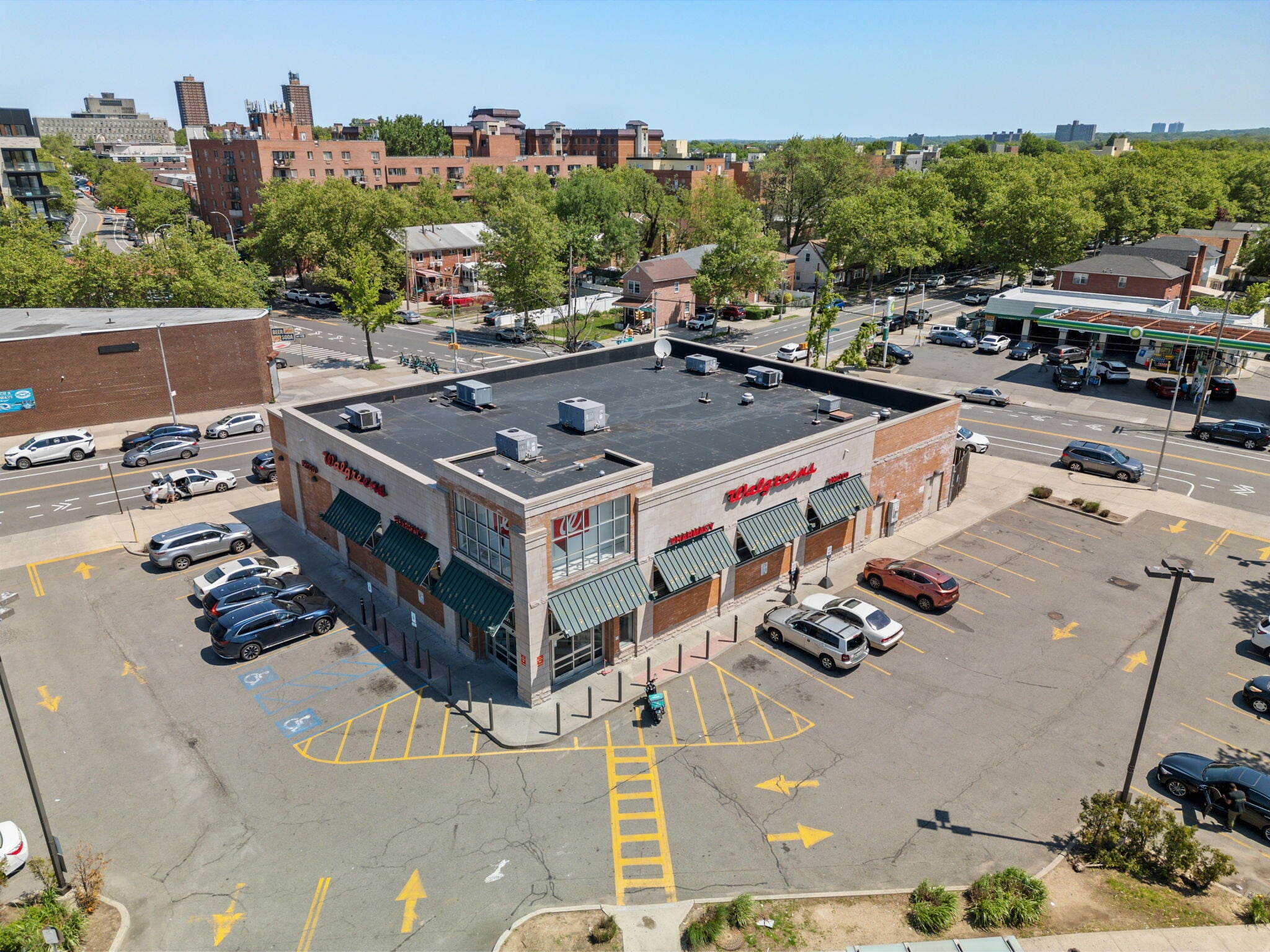 7315 Kissena Blvd, Flushing, NY for sale Building Photo- Image 1 of 8