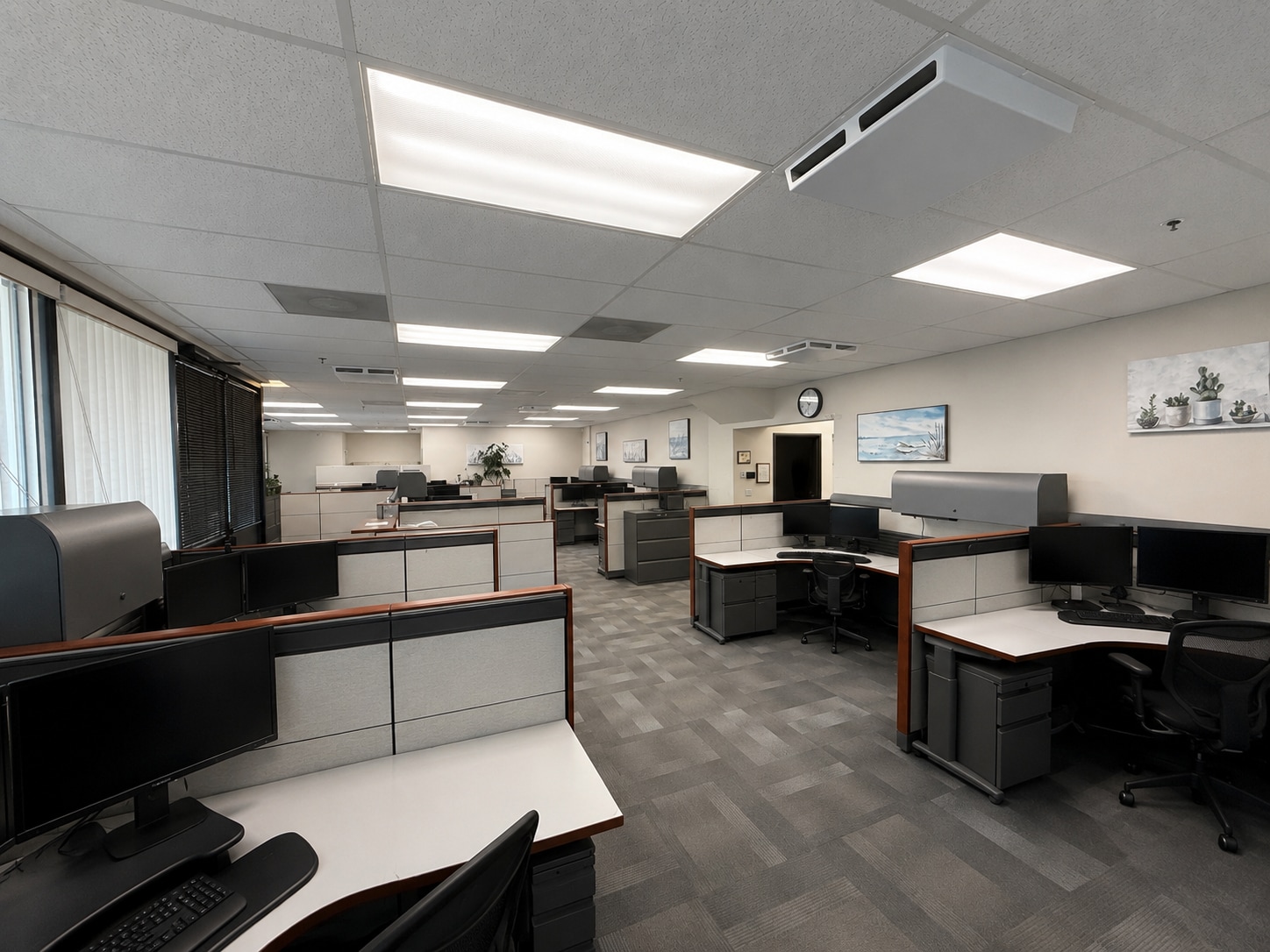 9580-9592 Topanga Canyon Blvd, Chatsworth, CA for lease Interior Photo- Image 1 of 9