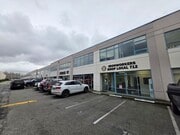 13-1833 Coast Meridian Rd (12-2025) (9)