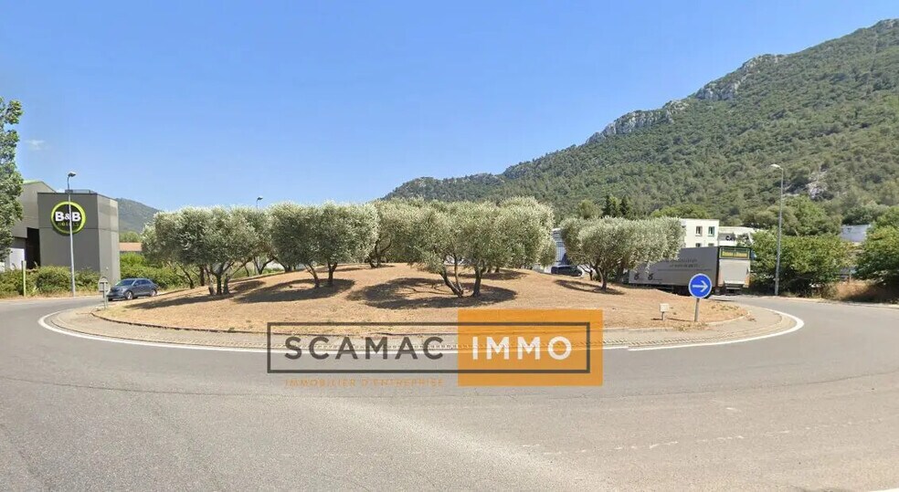 Industrial in Aubagne for lease - Building Photo - Image 2 of 4