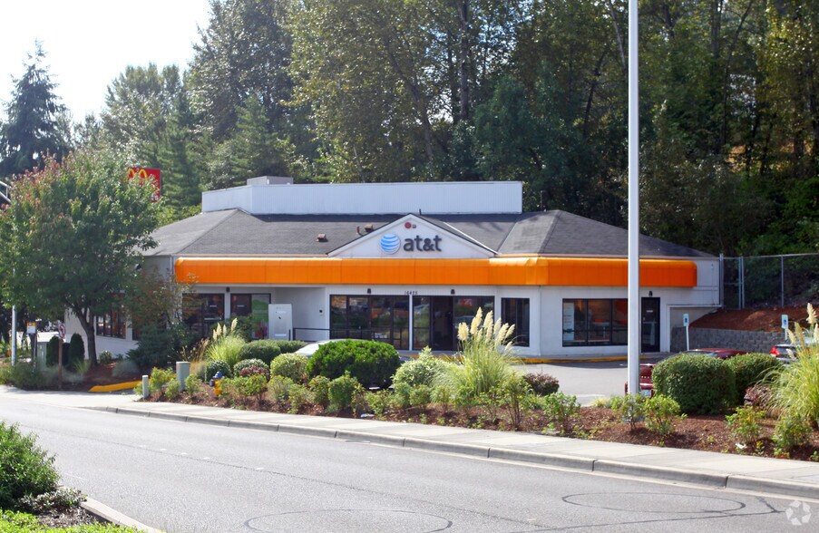 16425 Southcenter Pky, Tukwila, WA for sale - Primary Photo - Image 1 of 2