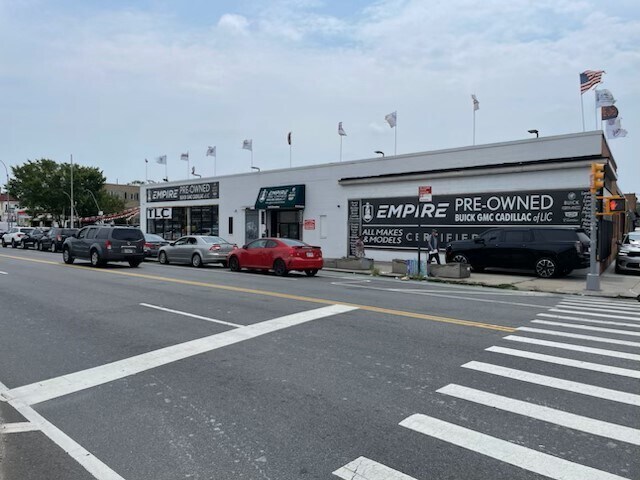 5502 Broadway, Woodside, NY for lease Building Photo- Image 1 of 3