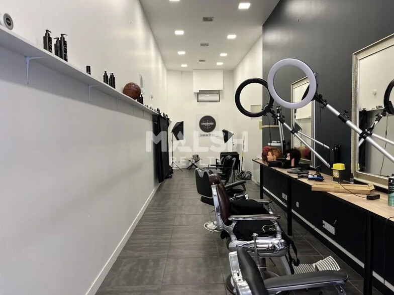 Flex dans Lyon à louer - Photo intérieure - Image 2 de 3