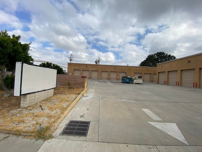 291-293 W H St, Colton, CA for sale - Building Photo - Image 3 of 9