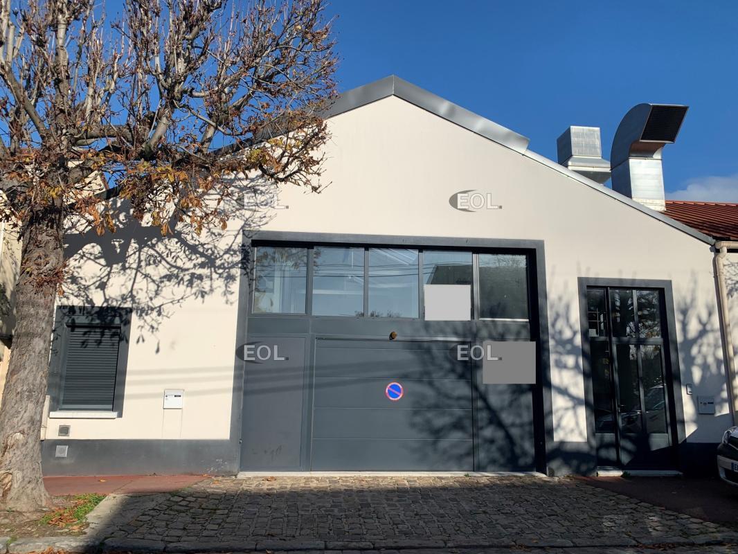 Flex in Saint-Maur-des-Fossés for sale Building Photo- Image 1 of 9