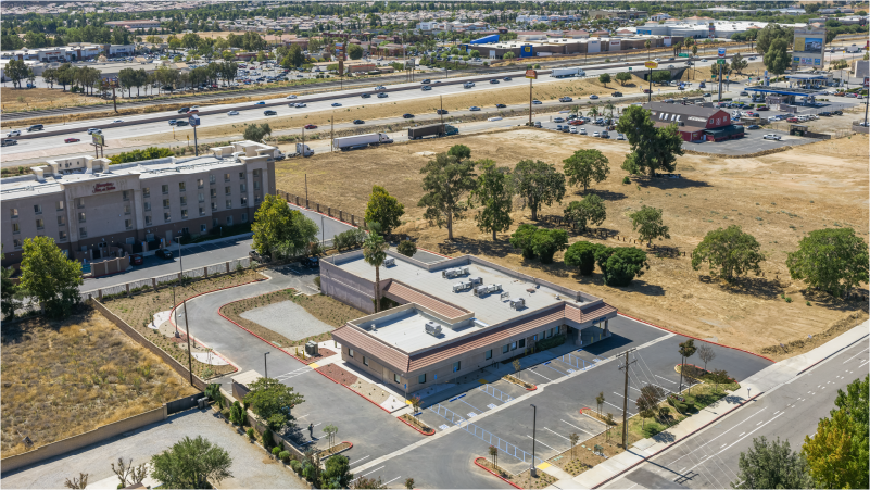 6090 W Ramsey St, Banning, CA à vendre - Photo du bâtiment - Image 3 de 3