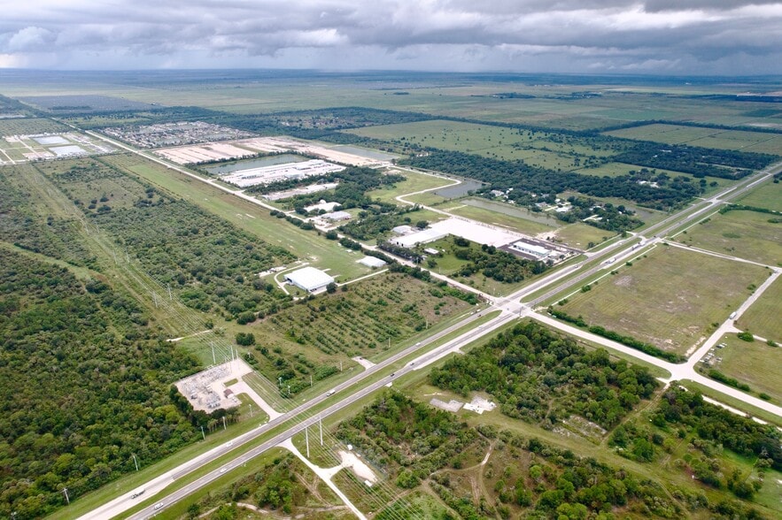 9625 State Road 60, Vero Beach, FL for sale - Building Photo - Image 3 of 7
