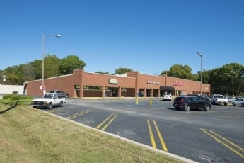 990 Cox Creek Pky, Florence, AL for lease - Primary Photo - Image 2 of 3