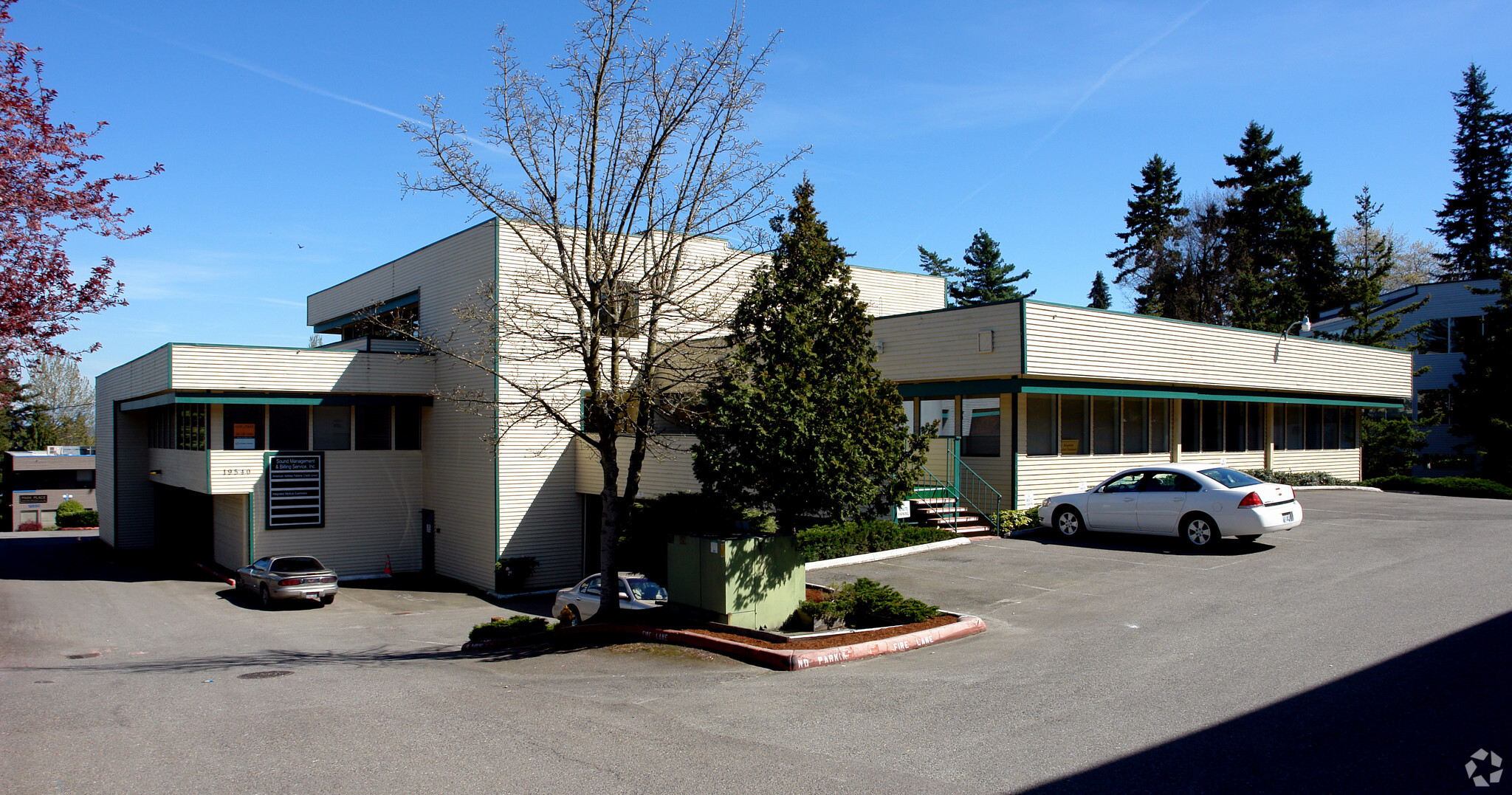 19540 International Blvd, Seatac, WA à vendre Photo principale- Image 1 de 1